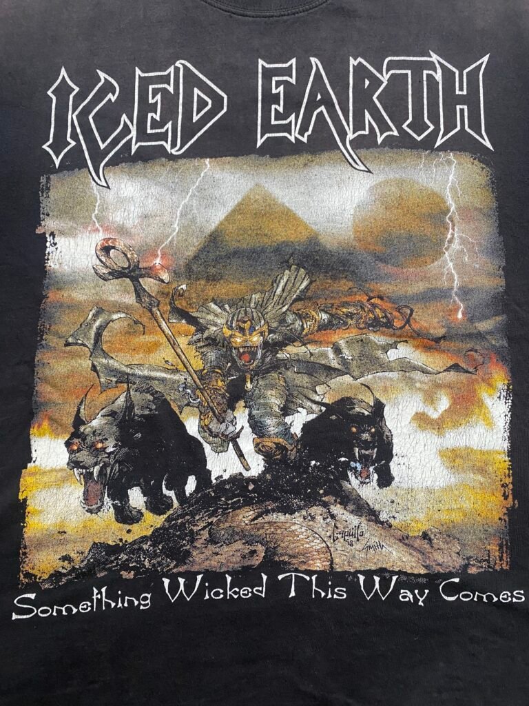 Vintage 1998 Iced Earth - Something Wicked This Way Comes T-Shirt