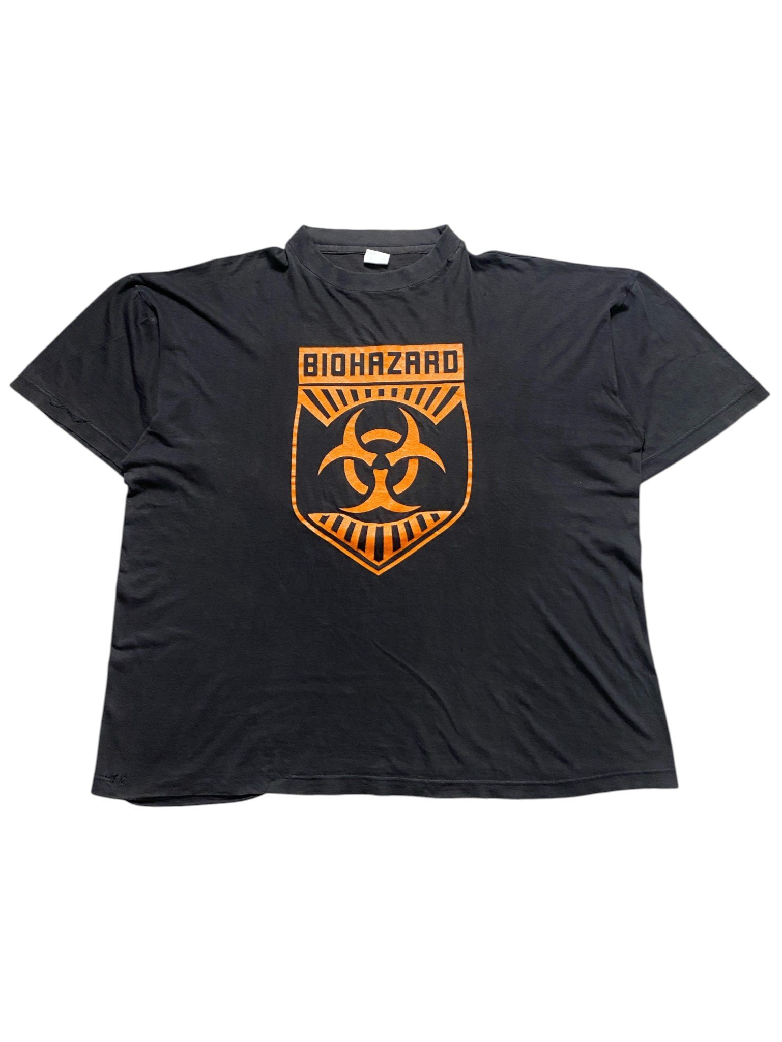 Vintage 1996 Biohazard - Mata Leao T-Shirt - Image 1