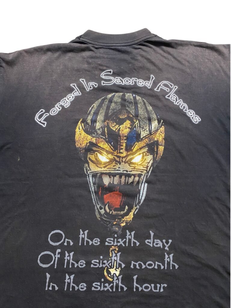 Vintage 1998 Iced Earth - Something Wicked This Way Comes T-Shirt