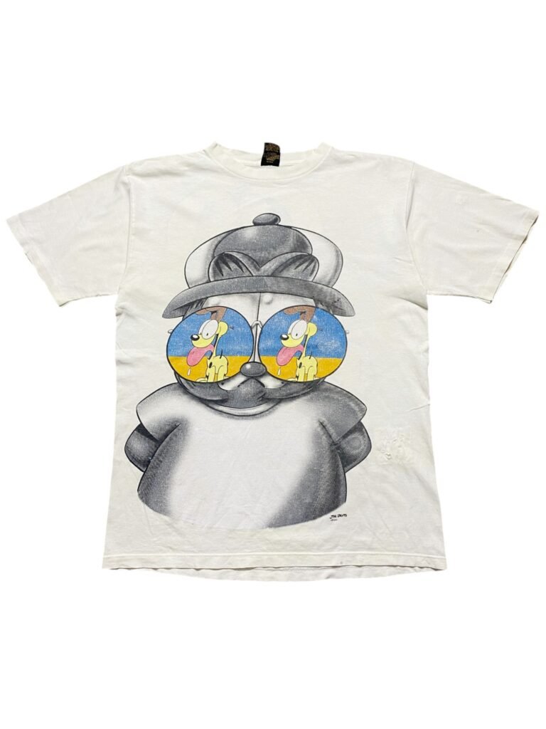 90s Garfield Paws - Jim Davis Cartoon T-Shirt