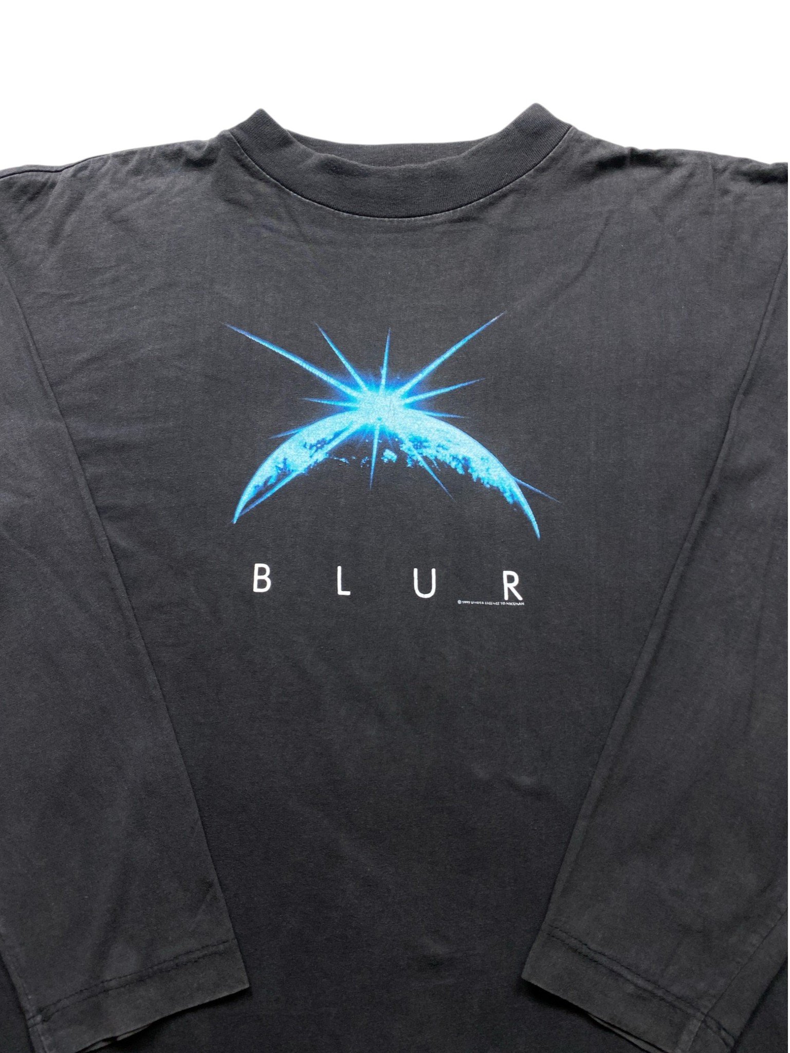 Vintage 1995 Blur - The Universal (Great Escape) Longsleeve T-Shirt - Image 2