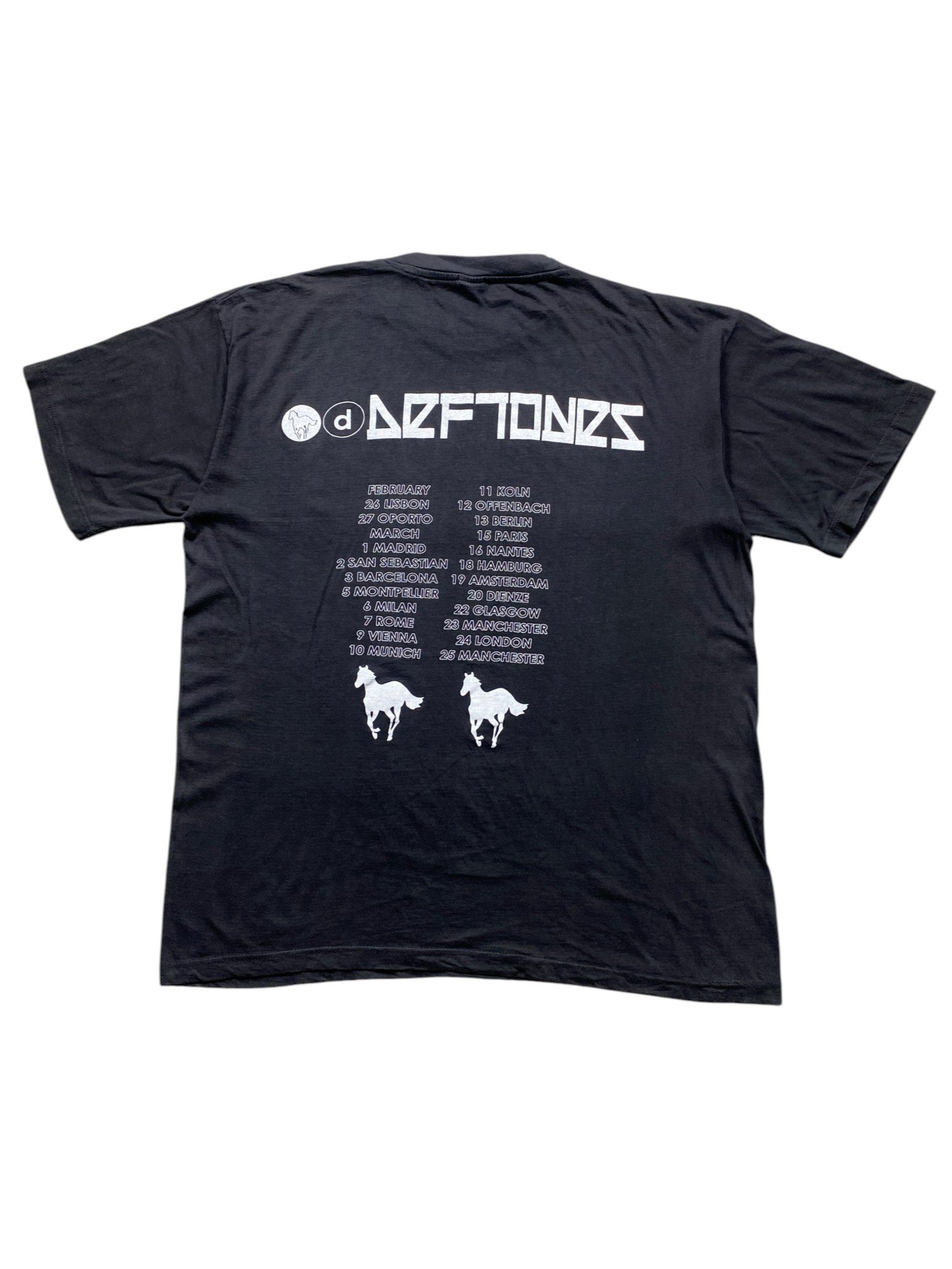 Vintage 2000 Deftones - White Pony T-Shirt - Image 2