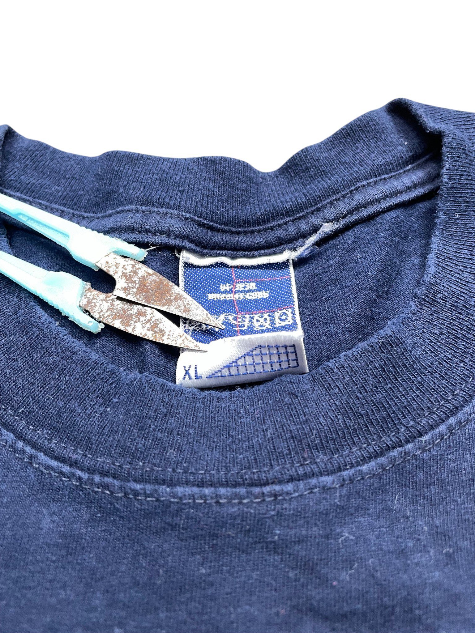 Vintage 1999 Jamiroquai Synkronized UK Tour T-Shirt collar and tag