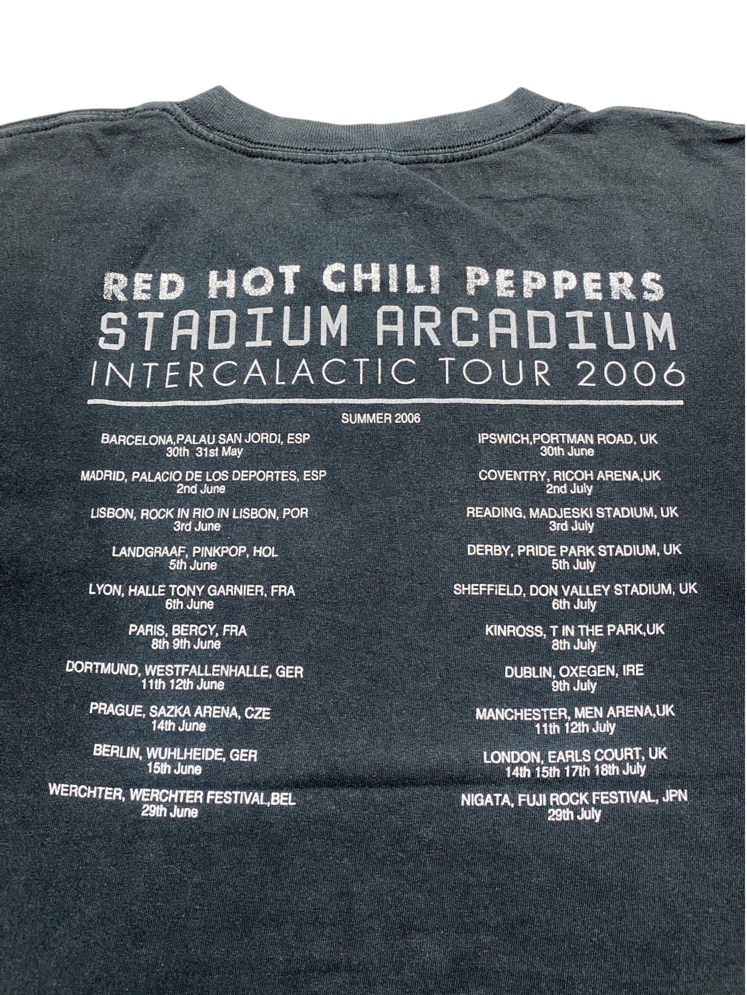 Vintage 2006 Red Hot Chili Peppers Stadium Arcadium Intercalactic Tour T-Shirt detail 4