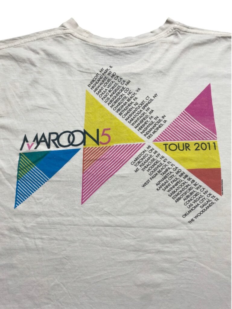 Vintage 2011 Maroon 5 Tour 2011 T-Shirt detail 4